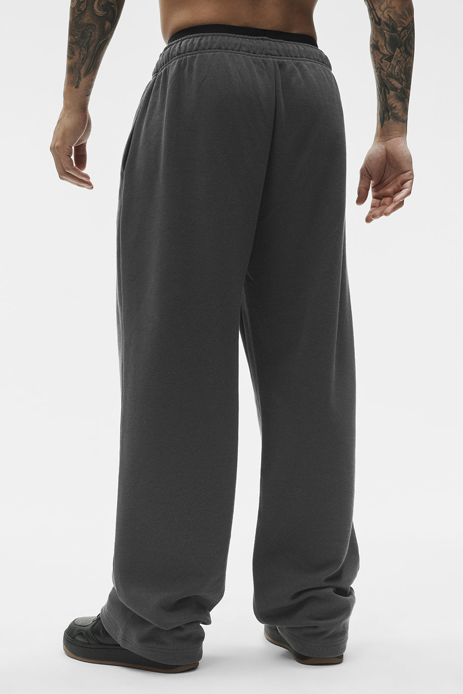 Accolade Straight Leg Sweatpant - Anthracite