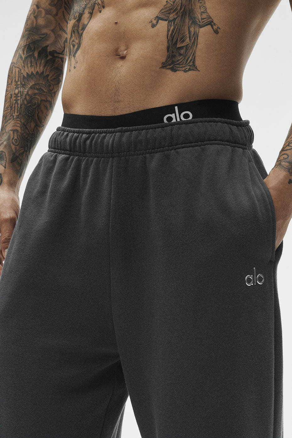 Accolade Straight Leg Sweatpant - Anthracite