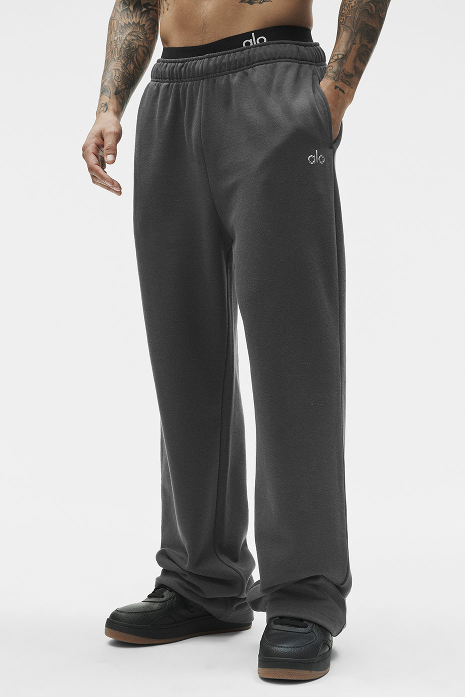 Accolade Straight Leg Sweatpant - Anthracite